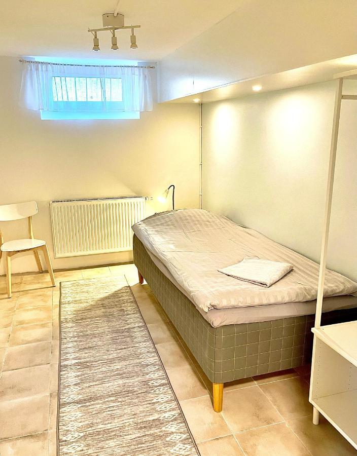 3 Rooms With Private Kitchen & Private Bathroom 5B Gavle Bagian luar foto